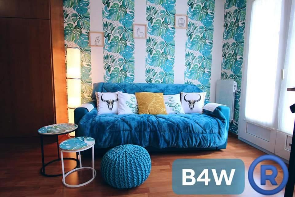 Studio Royal By Beds4Wanderlust - Place Du Marche Avec Parking Prive Fontainebleau Værelse billede